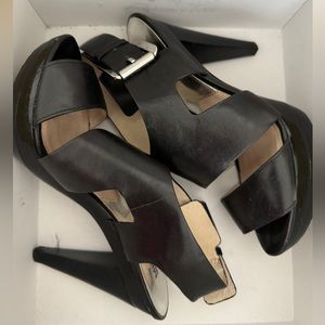 Michael Kors Carla Leather Platform Sandal Black Size 7.5